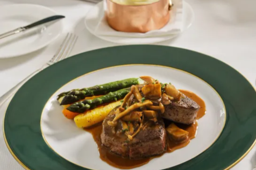 The Polo Lounge Turns 85